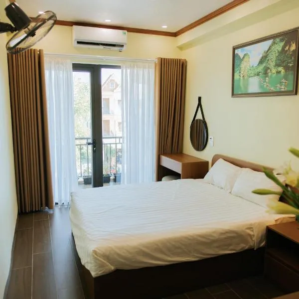 Nice Homestay & Cafe Tam Coc, hotel i Văn Lâm