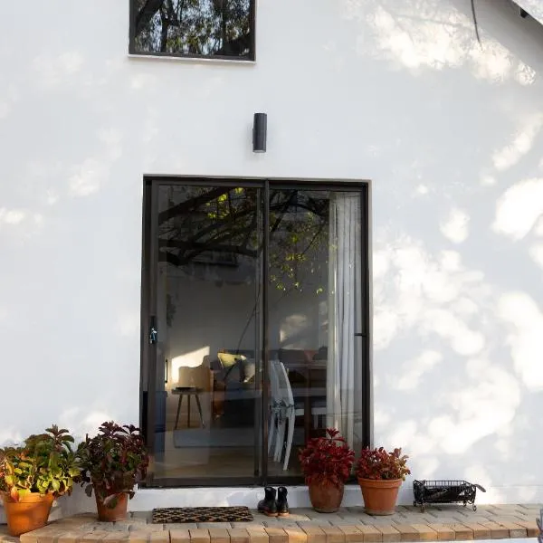 Treeview Cottage、ブルームフォンテーンのホテル