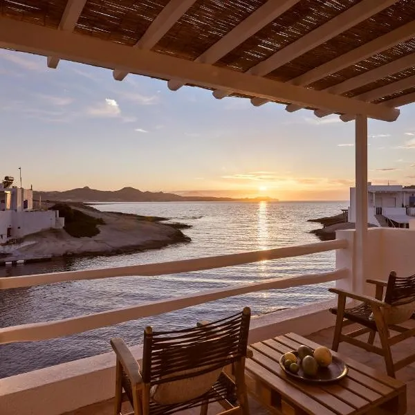 Infinito Boathouse Milos, hotel in Agia Irini Milos