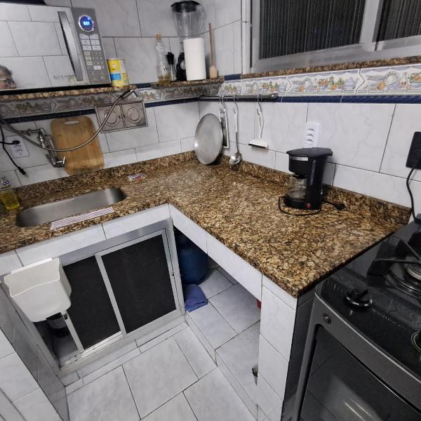STUDIO CLIMATIZADO A 30km DE COPACABANA - Foto 4