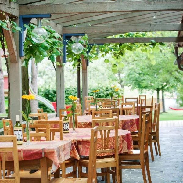 Landhotel Schwabenhof, hotel in Moschendorf