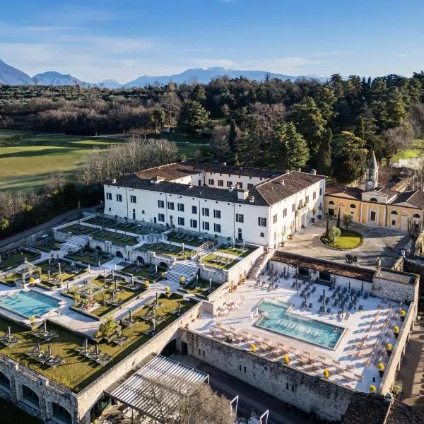 QC Grand Hotel Villa Arzaga Garda Spa & Golf, hotel a Calvagese della Riviera