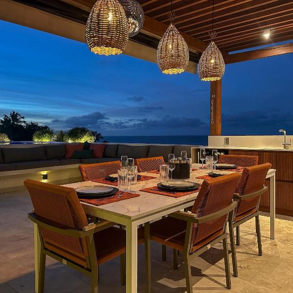 Ocean-View Villa with Rooftop Pool