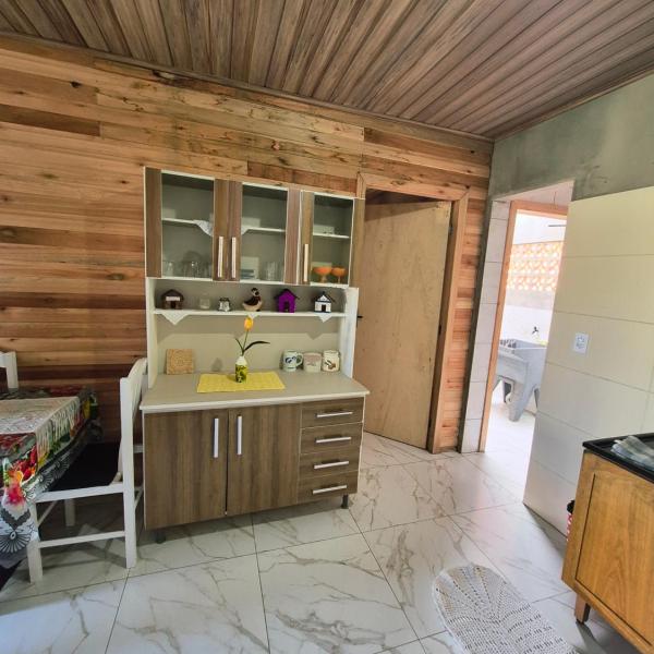 Pousada beira-mar e no centro de Balneário Pinhal - Foto 4