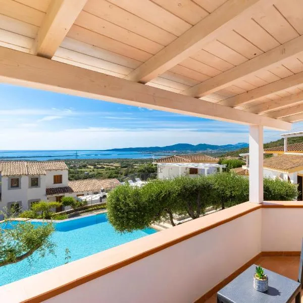 Residence Chiaro di Luna, hotel a San Teodoro