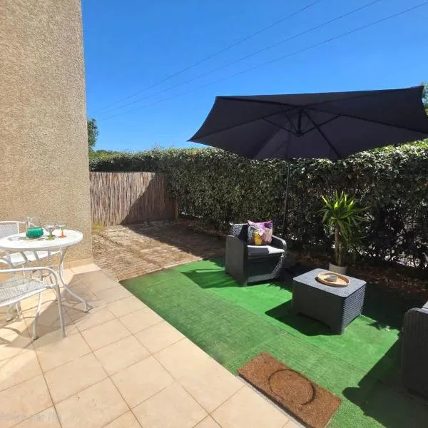 Appartement plage 5 minutes à pied, hotel u gradu 'Cervione'