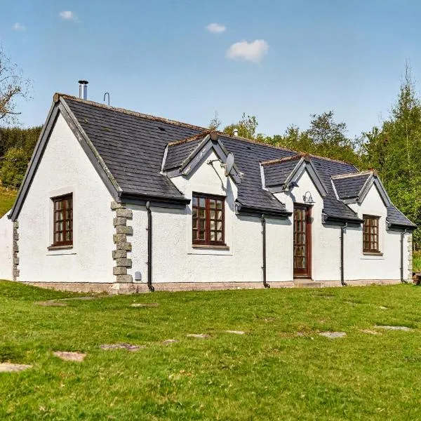 Ballimore Farm Cottage with wood-fired Hot Tub, Hotel in Taynuilt