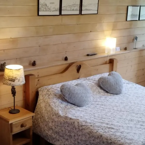 Charancieu에 위치한 호텔 Chalet La Bachole