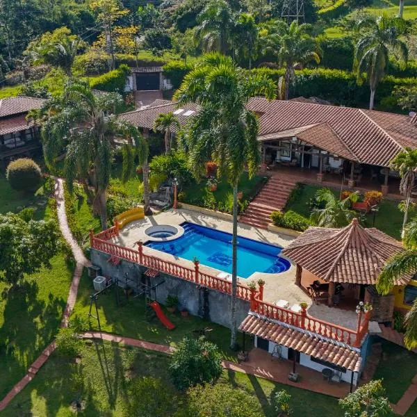 Finca Hotel Villa Camila โรงแรมในโคปาคาบานา