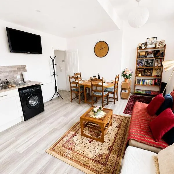 Spacious Family Apartment Sleeps 8 Gloucester Rd, hotel a Bristol