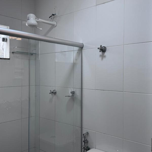 Apartamento de 1 quarto Novo e moderno no centro da cidade - Foto 3