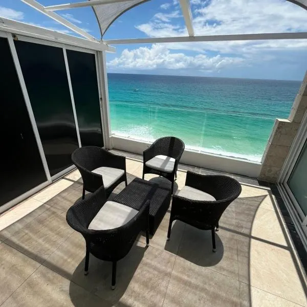“Magic Sunrise at Cancun”, Hotel in Cancún