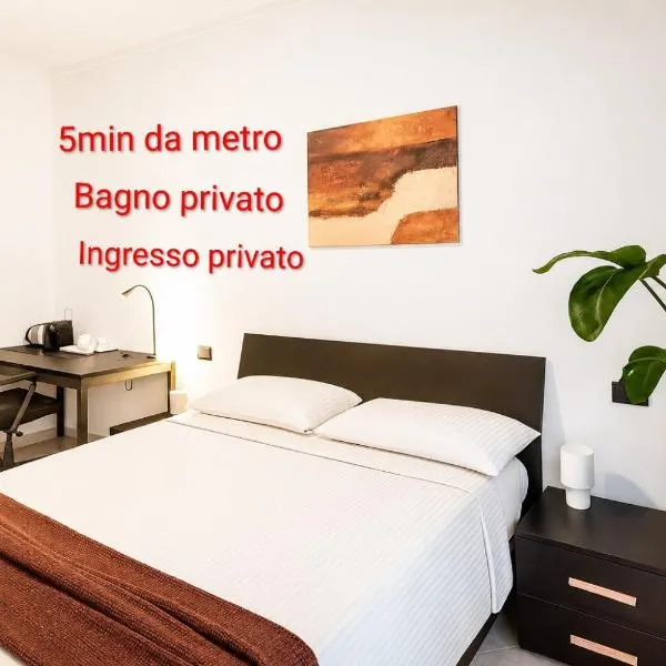 URBAN CHIC - Private rooms Lingotto-Mirafiori, hotel a Torino