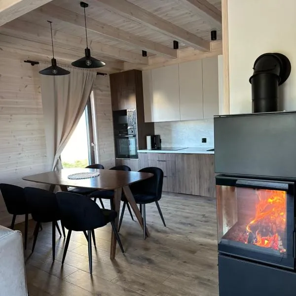 Pięć Sosen, hotell sihtkohas Wiele