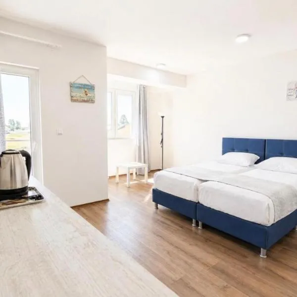 Mia Apartment, hotel Veleszben