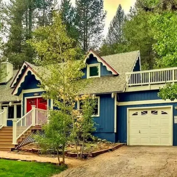 Serenity Woods - Game Room & More, hotel in South Lake Tahoe