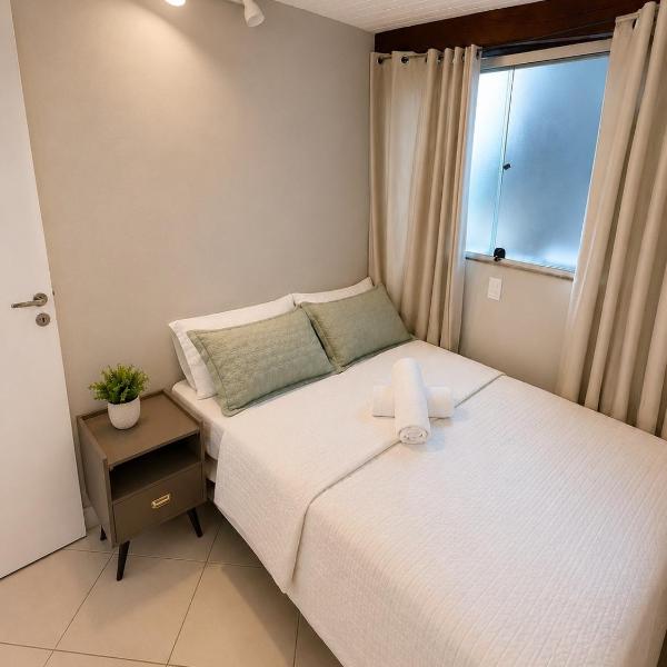 Quarto privativo em casa compartilhada duplex em Copacabana