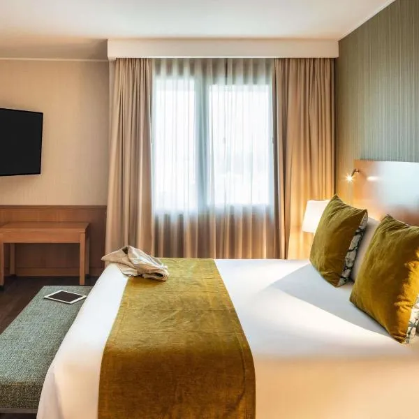 Hotel Mercure Porto Gaia, hotel em Vila Nova de Gaia