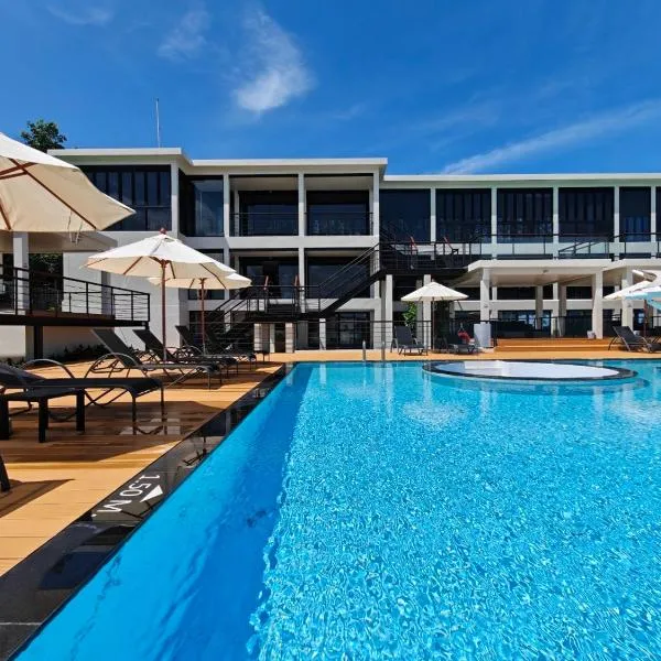 Karon Utopia, hotel in Karon Beach