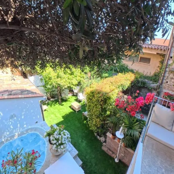 Private Villa at Villa al Duomo, hotel u Taormini