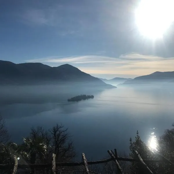 Casa Paterna in Ronco Sopra Ascona, hotel v destinácii Ronco sopra Ascona