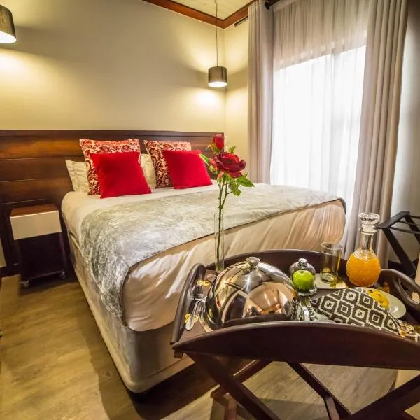 Grey Manor Guesthouse، فندق في بوتشيفستروم