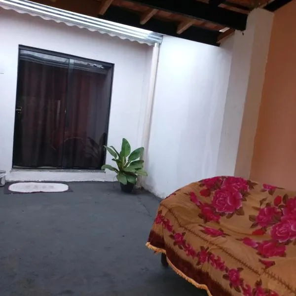 chalé casa na mata céu Iluminado, hotel a Guararema
