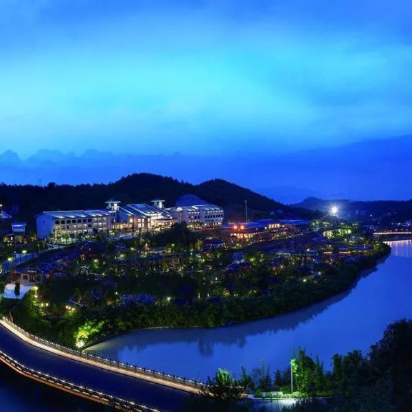 Longyan Liancheng Tianyi Hotsprings Resort, hotel sa Wenheng