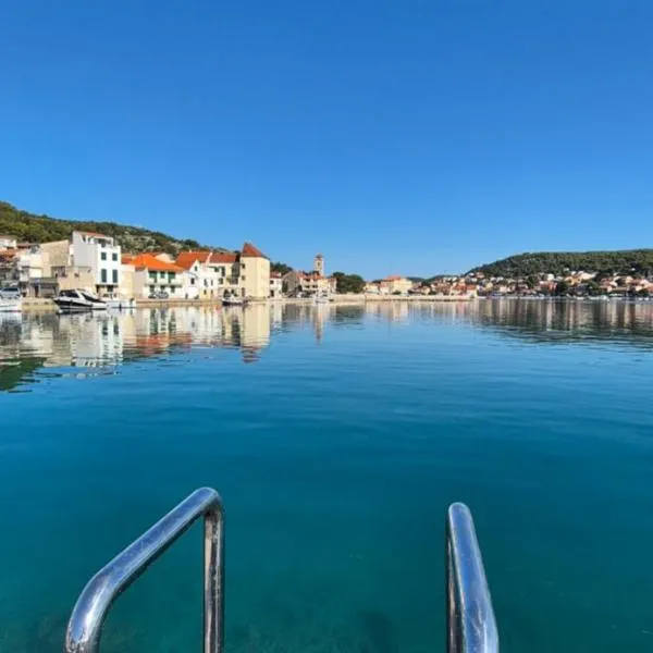 Apartments Valentina Tisno, hotel in Tisno