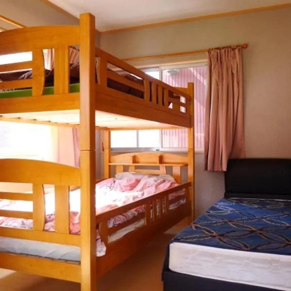 Guest House Tomida, hotel v destinaci Ena