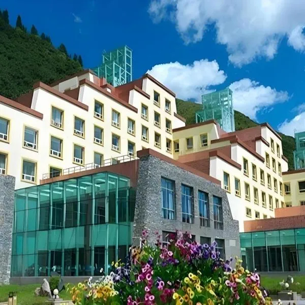 Seercuo International Hotel, готель у місті Zhangla