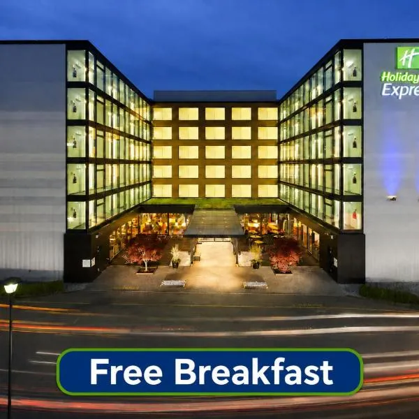 Holiday Inn Express Zürich Airport by IHG, hotell sihtkohas Rümlang