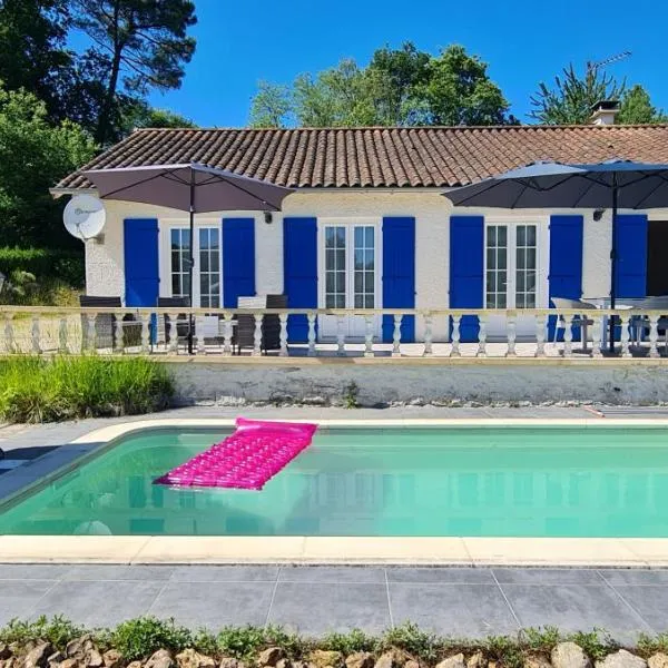 Gîte-La mare aux étoiles, hotel La Douze városában