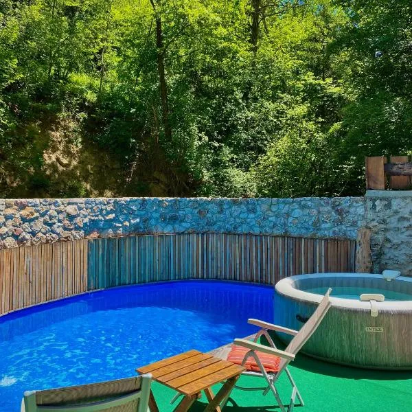 Relax Apartment Private pool, hotel a Sarajevo