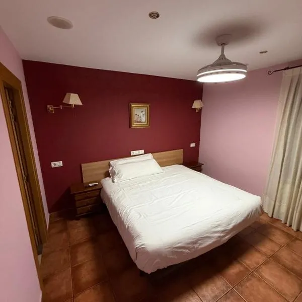 Hostal Arévacos, hotel in Soria