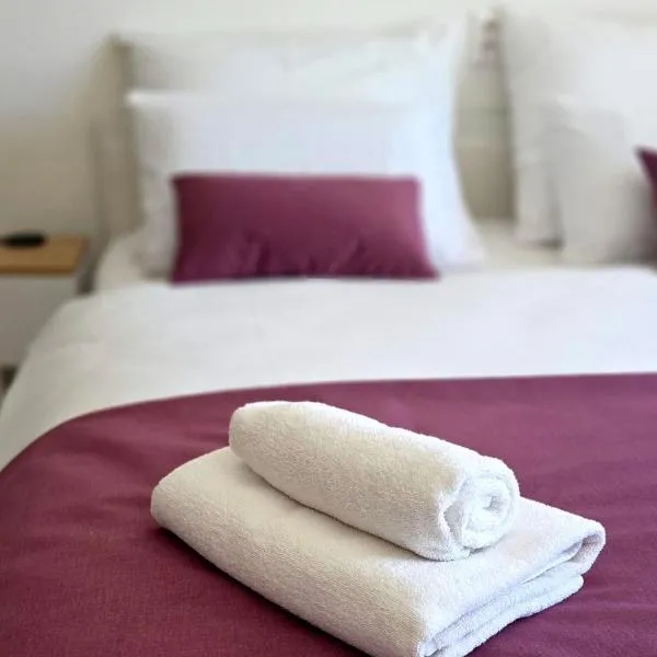 Grand Apartman - 5 Star Luxury Podhajska Apartman, hotel di Podhájska