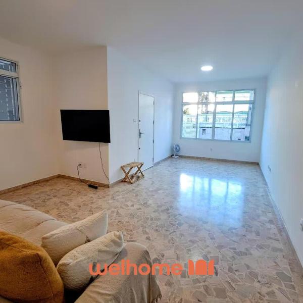 Casa em Santos a 850m da Praia do Gonzaga
