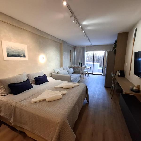La Perla - Studio with patio and Jacuzzi