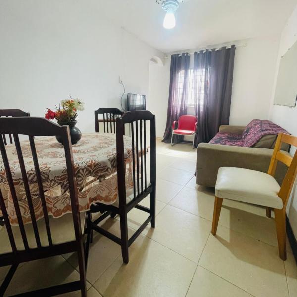 AP com 2 quartos, 2 banheiros, sala e cozinha - 2 minutos para a praia do Porto da Barra - 201-40 - Foto 5