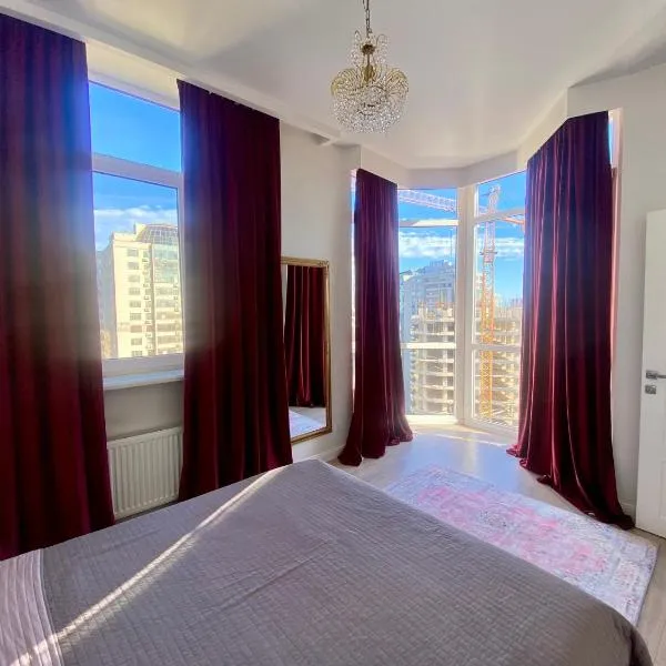Arcadia seaside apartments two bedrooms, hotelli Odessassa