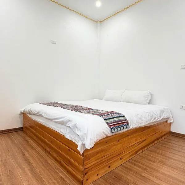 Mèo Vạc Sky Homestay, hotel a Mèo Vạc