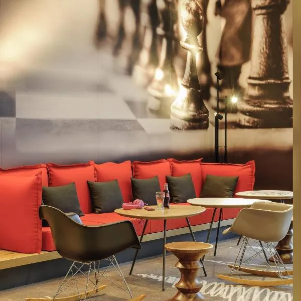 Ibis Berlin Hauptbahnhof, хотел в Берлин
