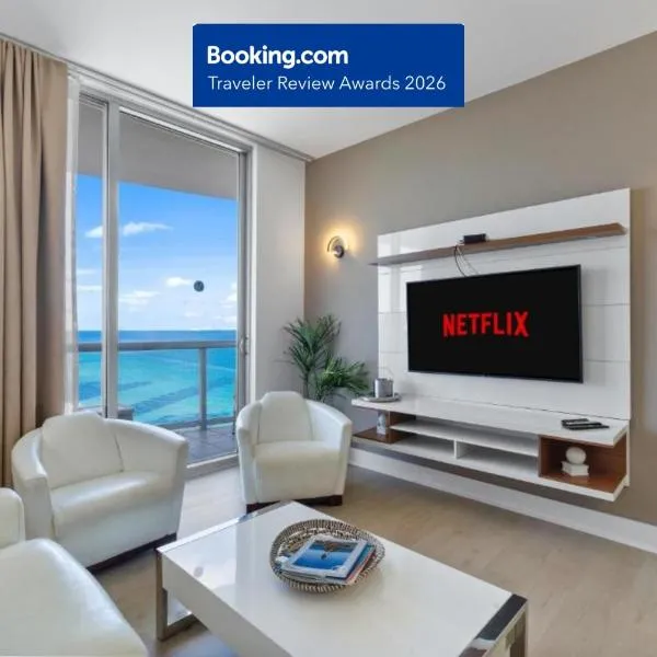 Luxury Penthouse Oasis - Oceanfront Views & Resort Perks - 25 min to FIFA, hotel i Sunny Isles Beach