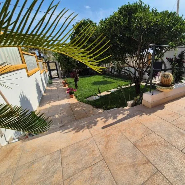 Ciauru ri Sicilia, hotel u gradu Santa Marija del Fokalo