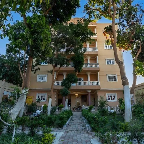 El Agamy Hotel Apartment, hotel in Luxor