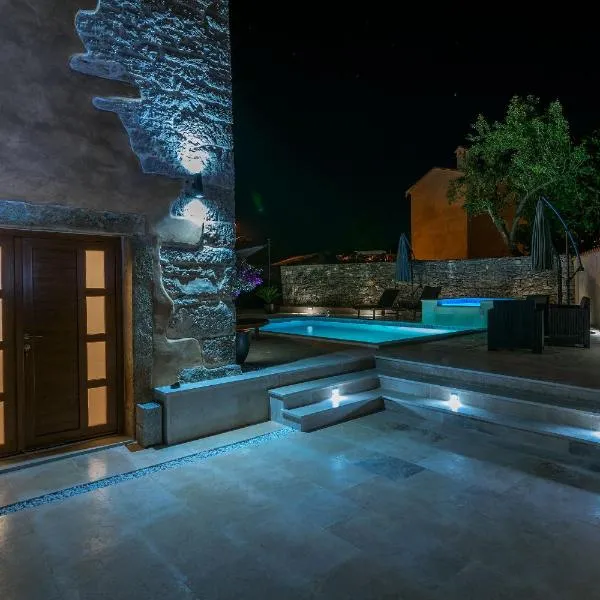 Villa Sagri - heated pool, hotell i Žagrići
