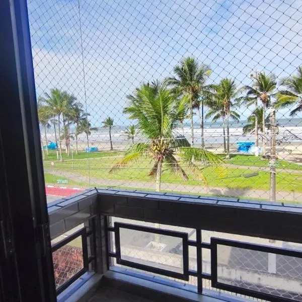 Apê d'praia 31 - Beira Mar Bertioga, hotel en Bertioga