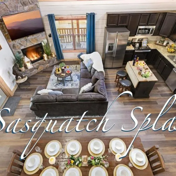 Sasquatch Splash Premier Private Pool Cabin with Hot Tub, Mtn Views, Arcade Games, Excellent Location、ピジョン・フォージのホテル