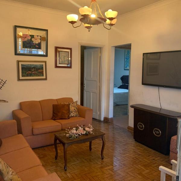 Casa completa com vaga de garagem 2 quartos