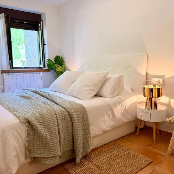 El Cestu, Apartamentos Valle de Camaleño, viešbutis mieste Kamalenjo